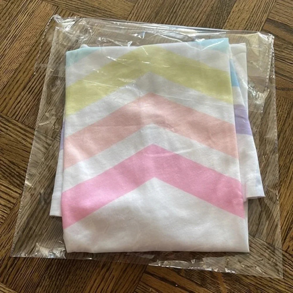 NWT Rainbow Stripe TShirt Sz Small - Picture 6 of 10